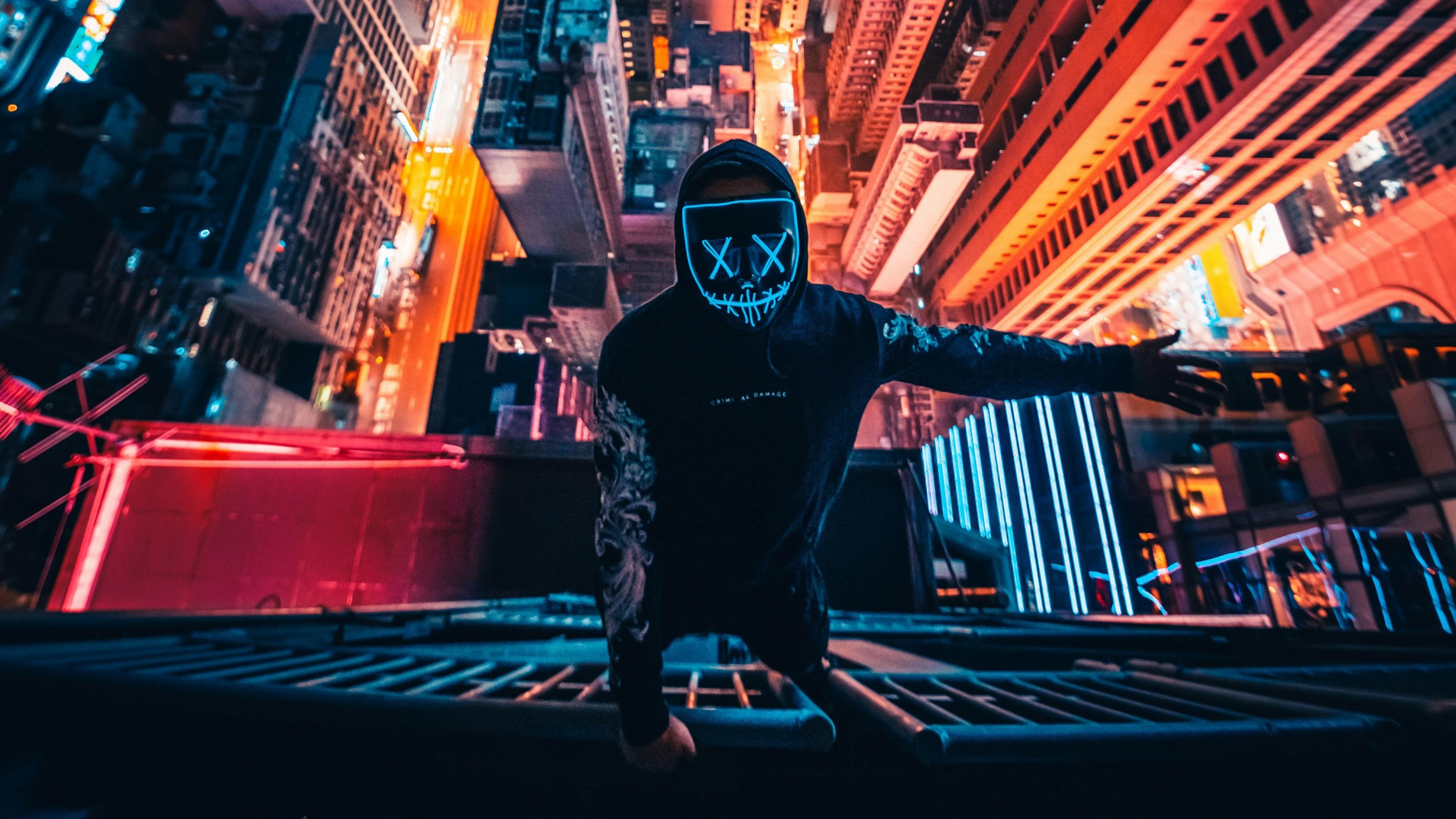 Beys Karina Neon Mask